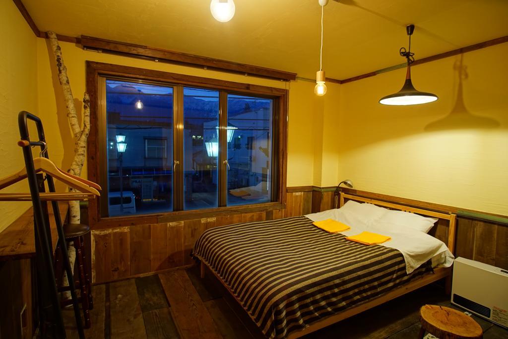 Hakuba Station Guesthouse En Exterior foto