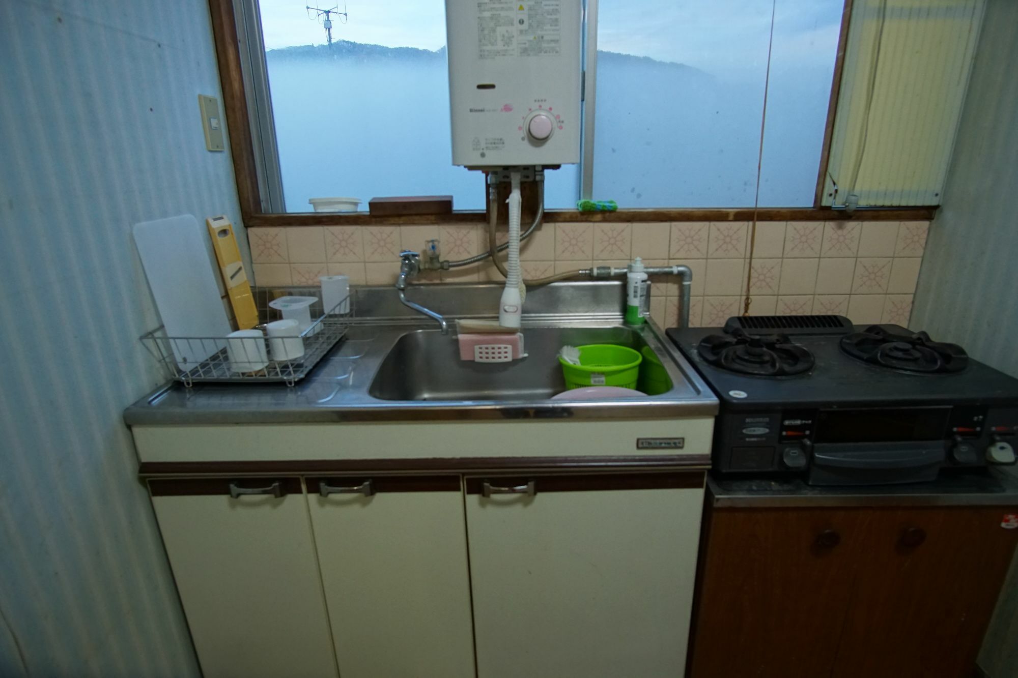 Hakuba Station Guesthouse En Exterior foto
