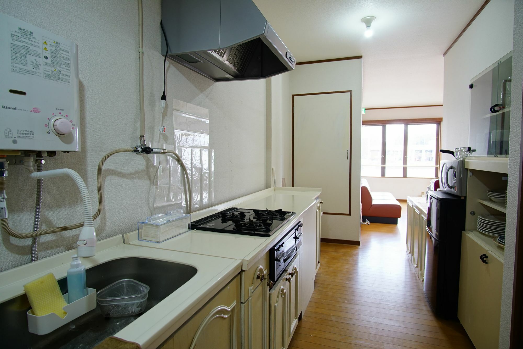 Hakuba Station Guesthouse En Exterior foto